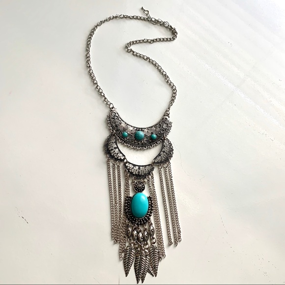 Boho Statement Collar Bib Necklace with faux turquoise stone + silver feathers - Picture 4 of 7